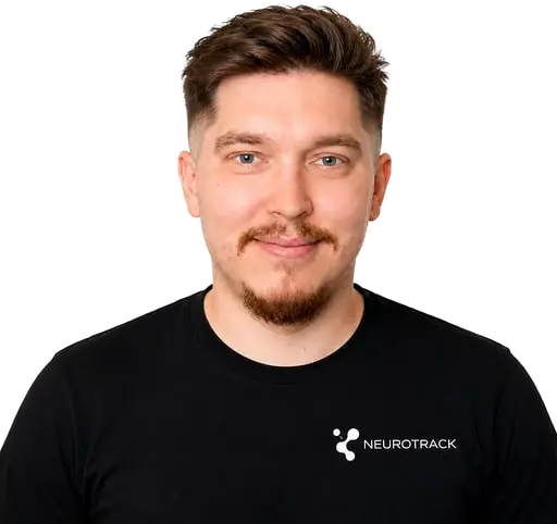 Vladyslav Holovnia, Analista de negocio